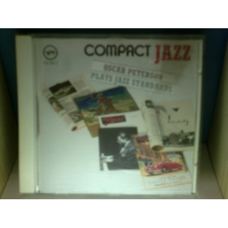 Compact Jazz: Oscar Peterson Plays Jazz Standards by Oscar Peterson